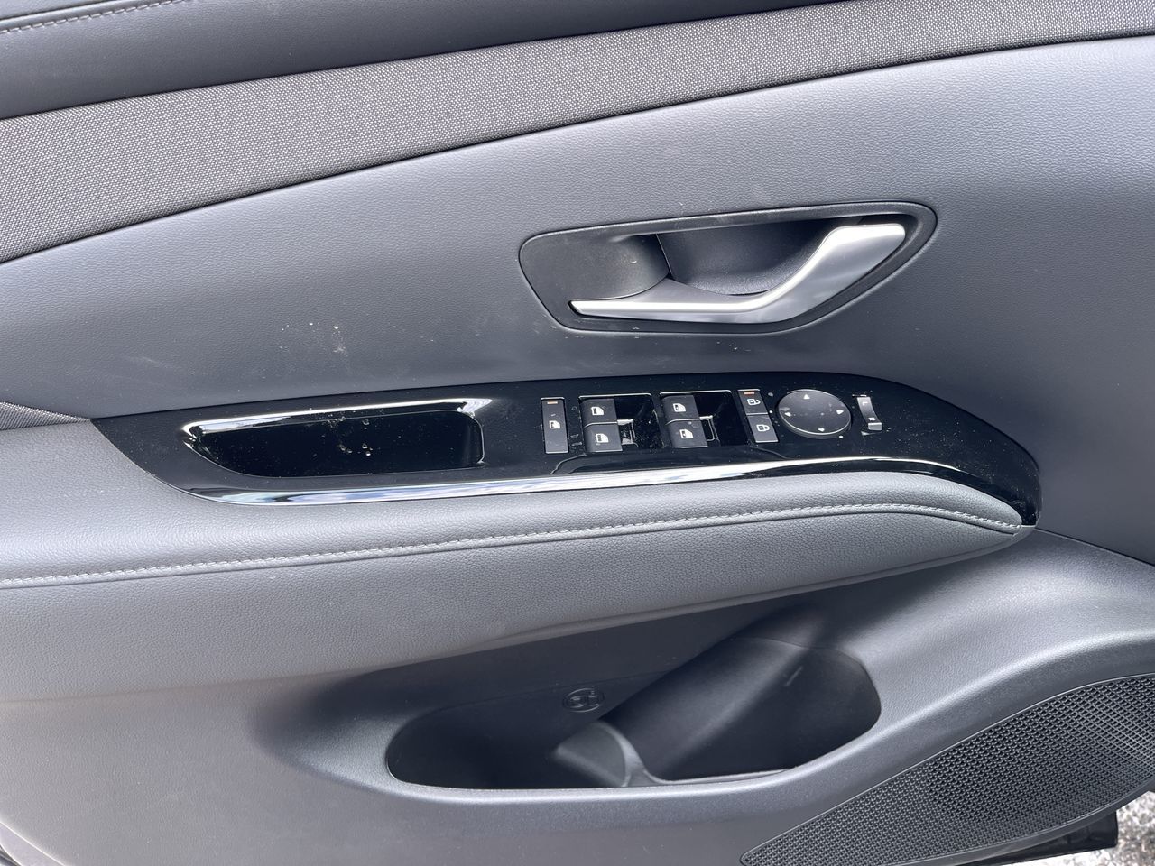 2025 Hyundai Tucson Plug-In Hybrid in Calgary, Alberta