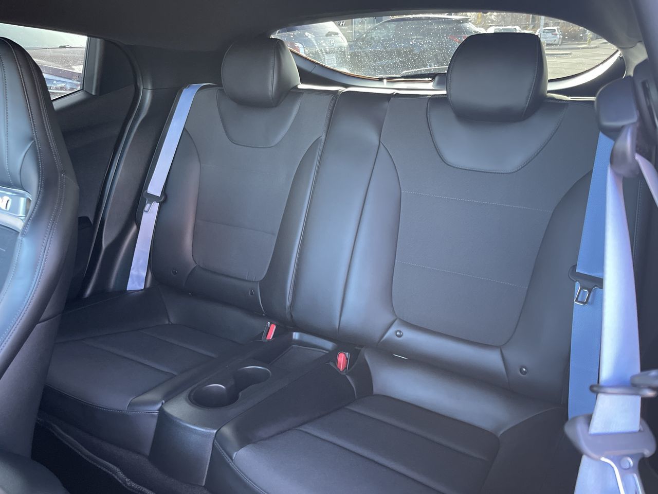 Hyundai Veloster  2021 à Calgary, Alberta