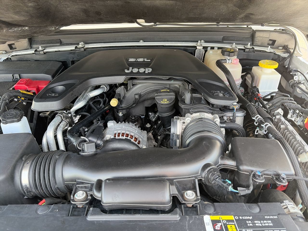 2020 Jeep Gladiator 4x4 in Calgary, Alberta