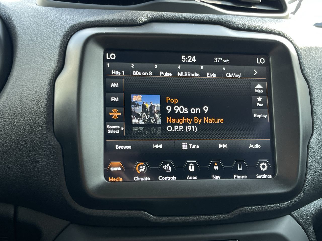 2023 Jeep Renegade 4x4 in Calgary, Alberta