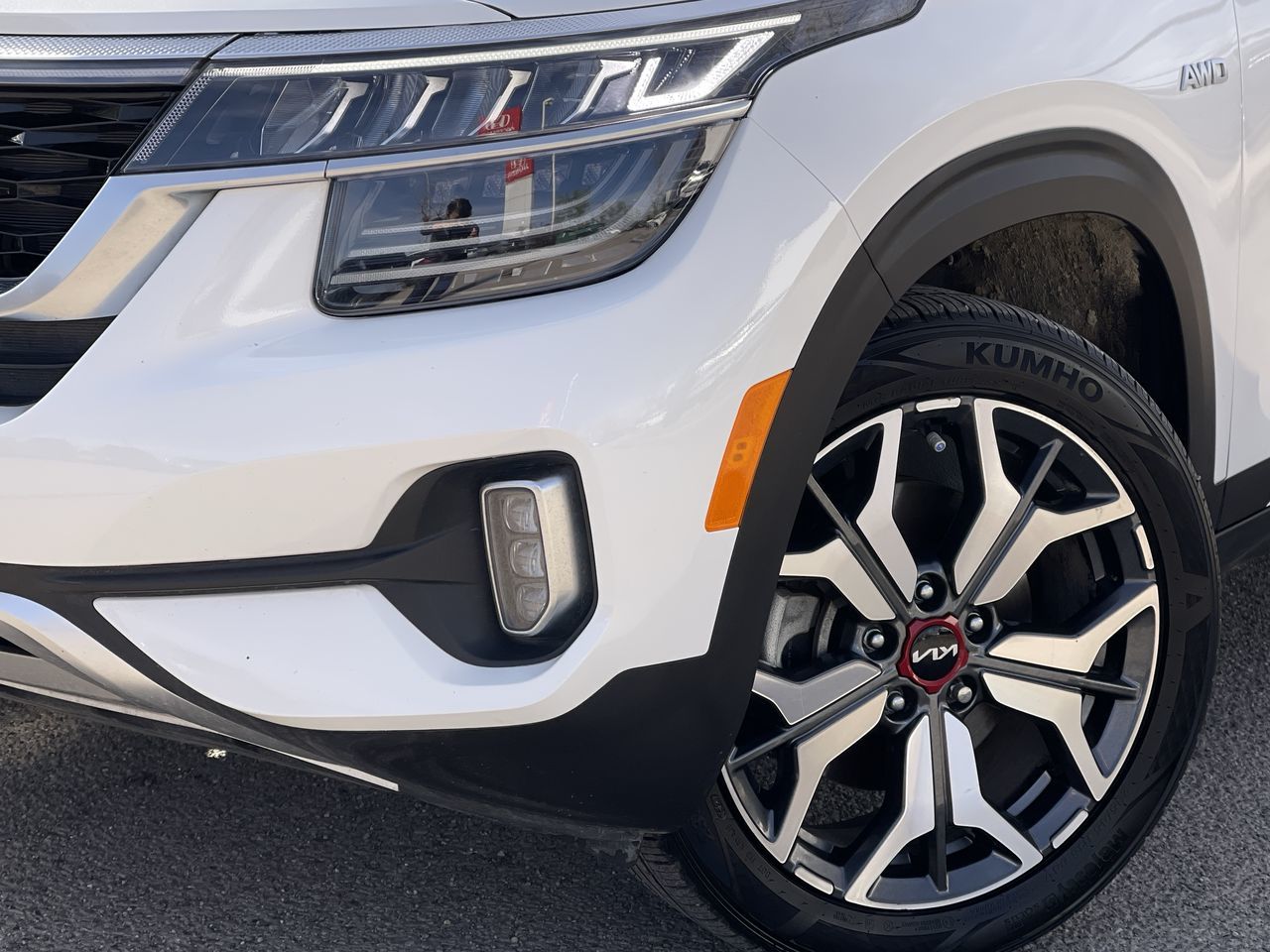2023 Kia Seltos in Calgary, Alberta