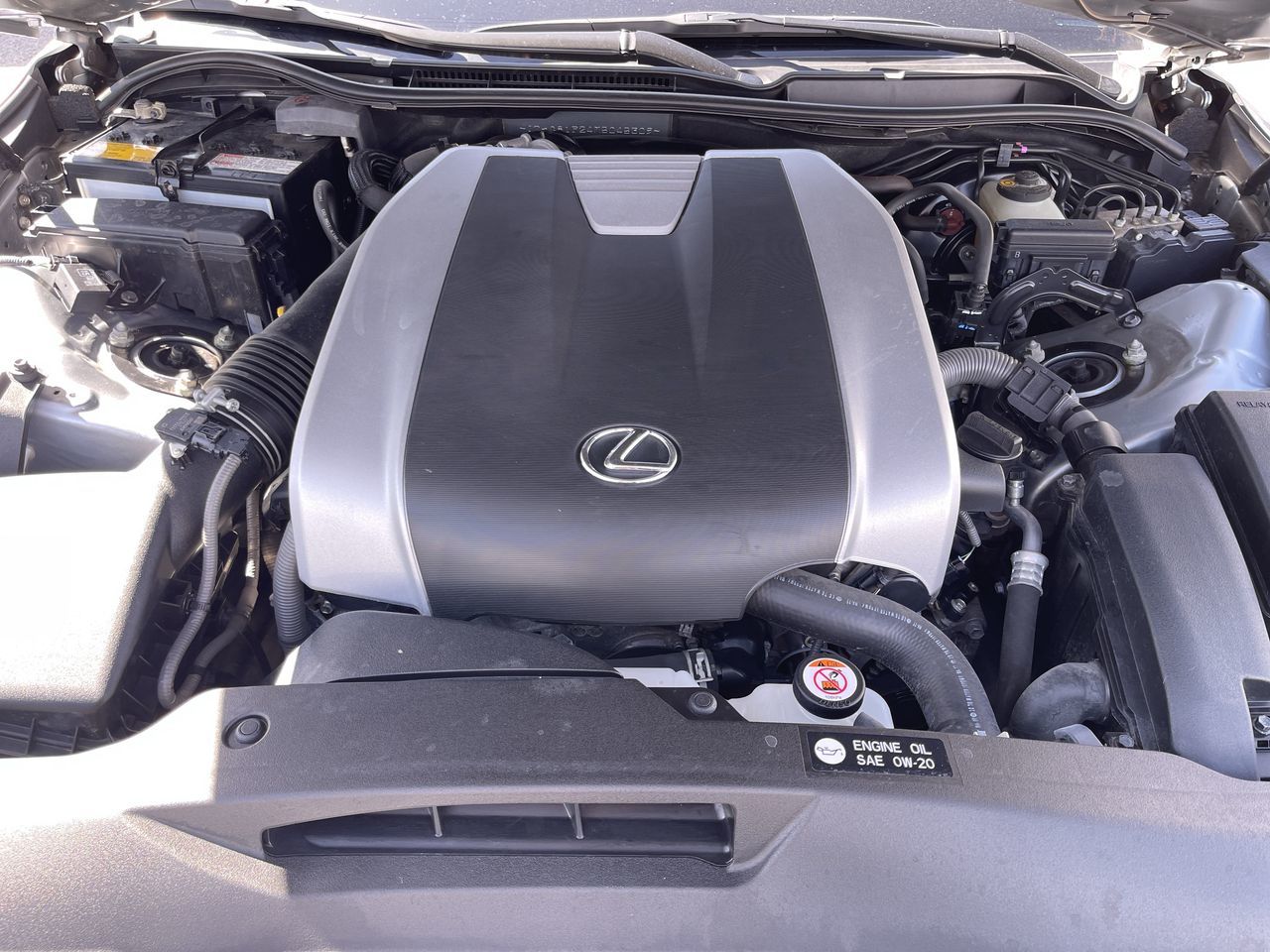Lexus IS  2021 à Calgary, Alberta