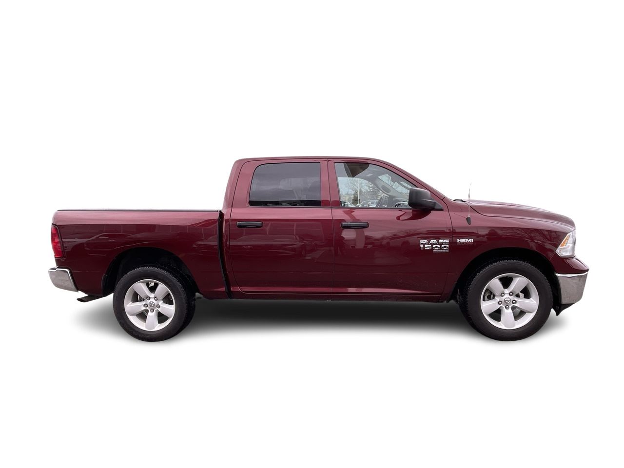 Ram RAM 1500 Classic Crew Cab 4x4 (DS)  2023 à Calgary, Alberta