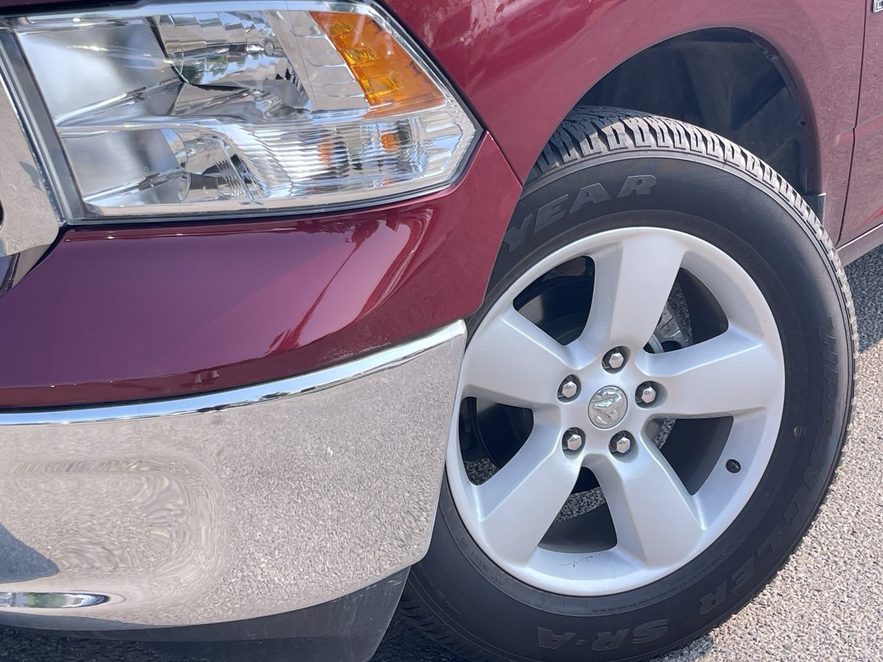 2023 Ram RAM 1500 Classic Crew Cab 4x4 (DS)
