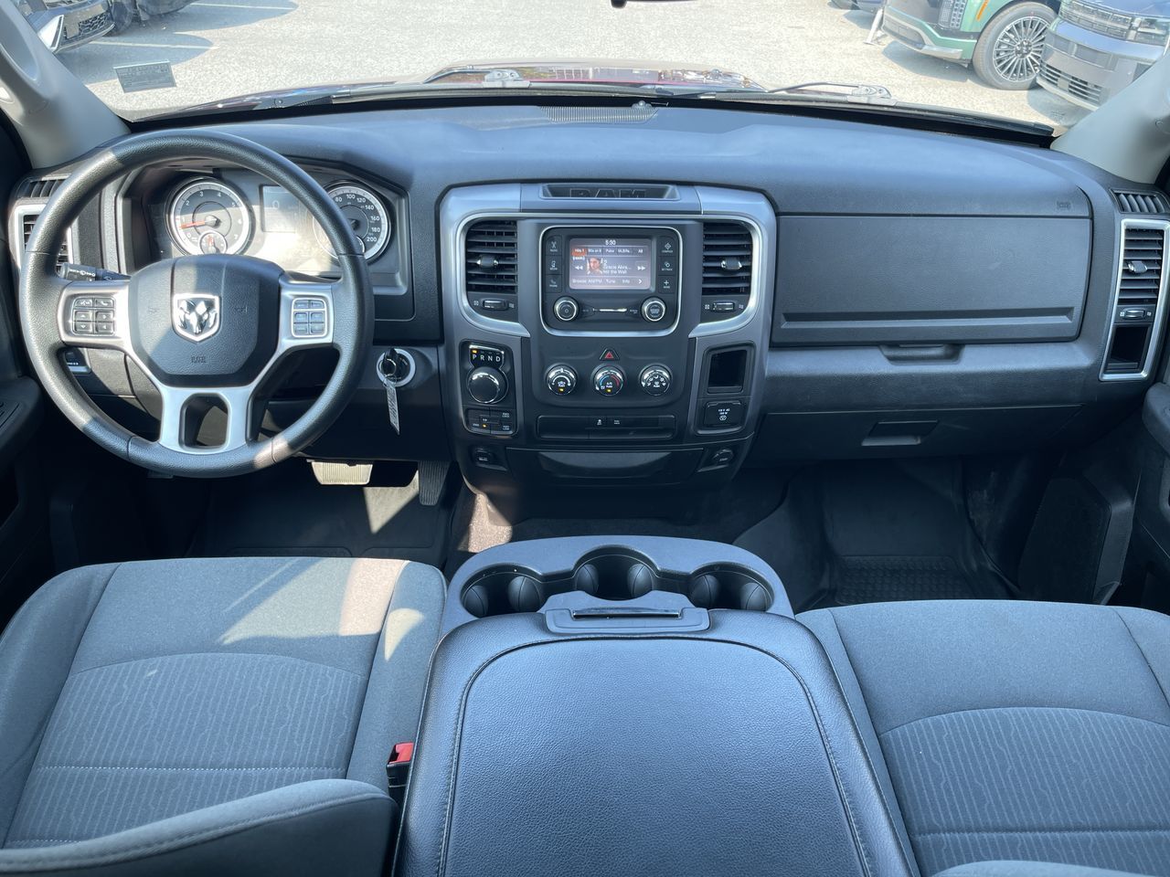 2023 Ram RAM 1500 Classic Crew Cab 4x4 (DS)