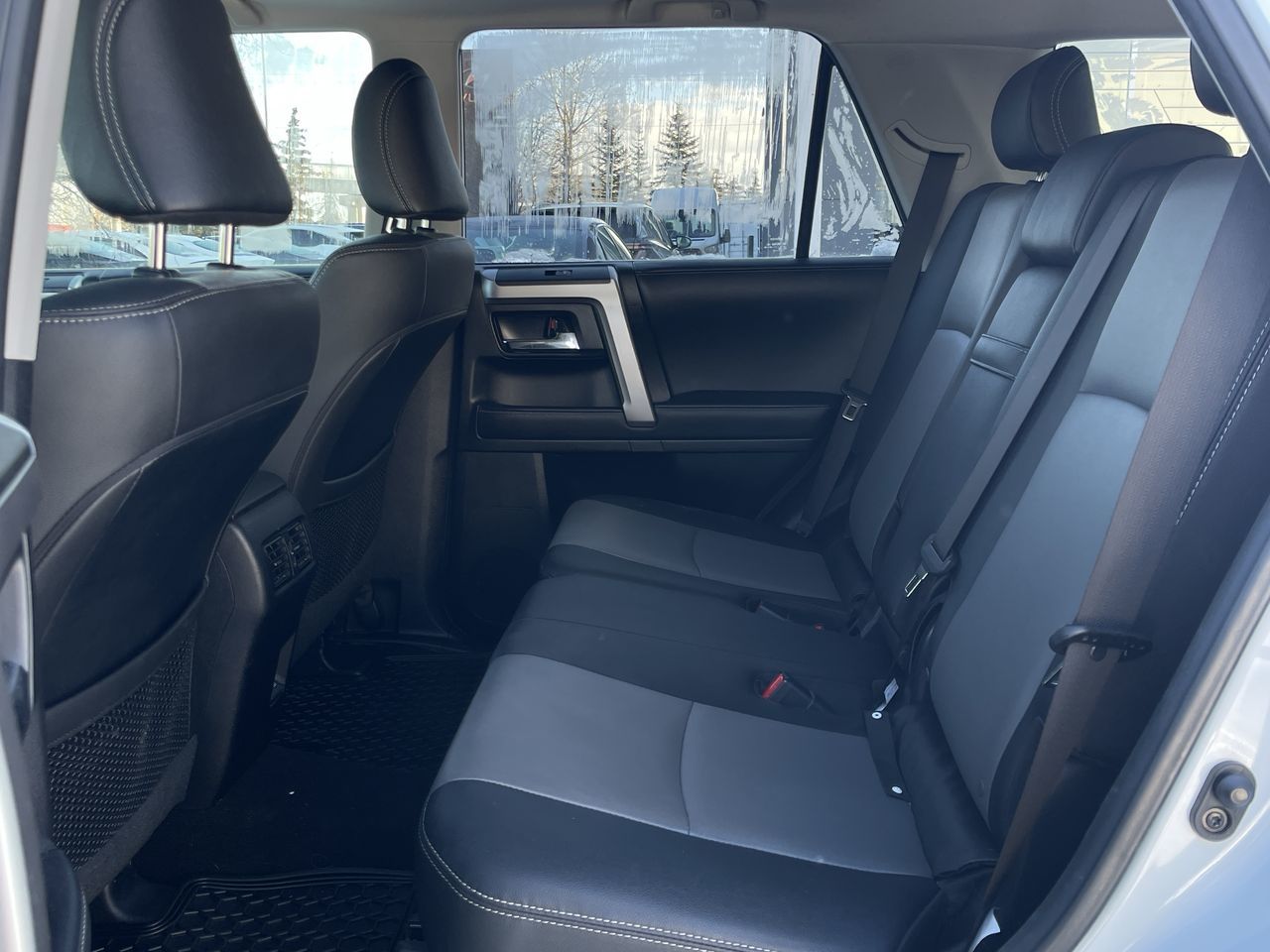 Toyota 4Runner  2024 à Calgary, Alberta