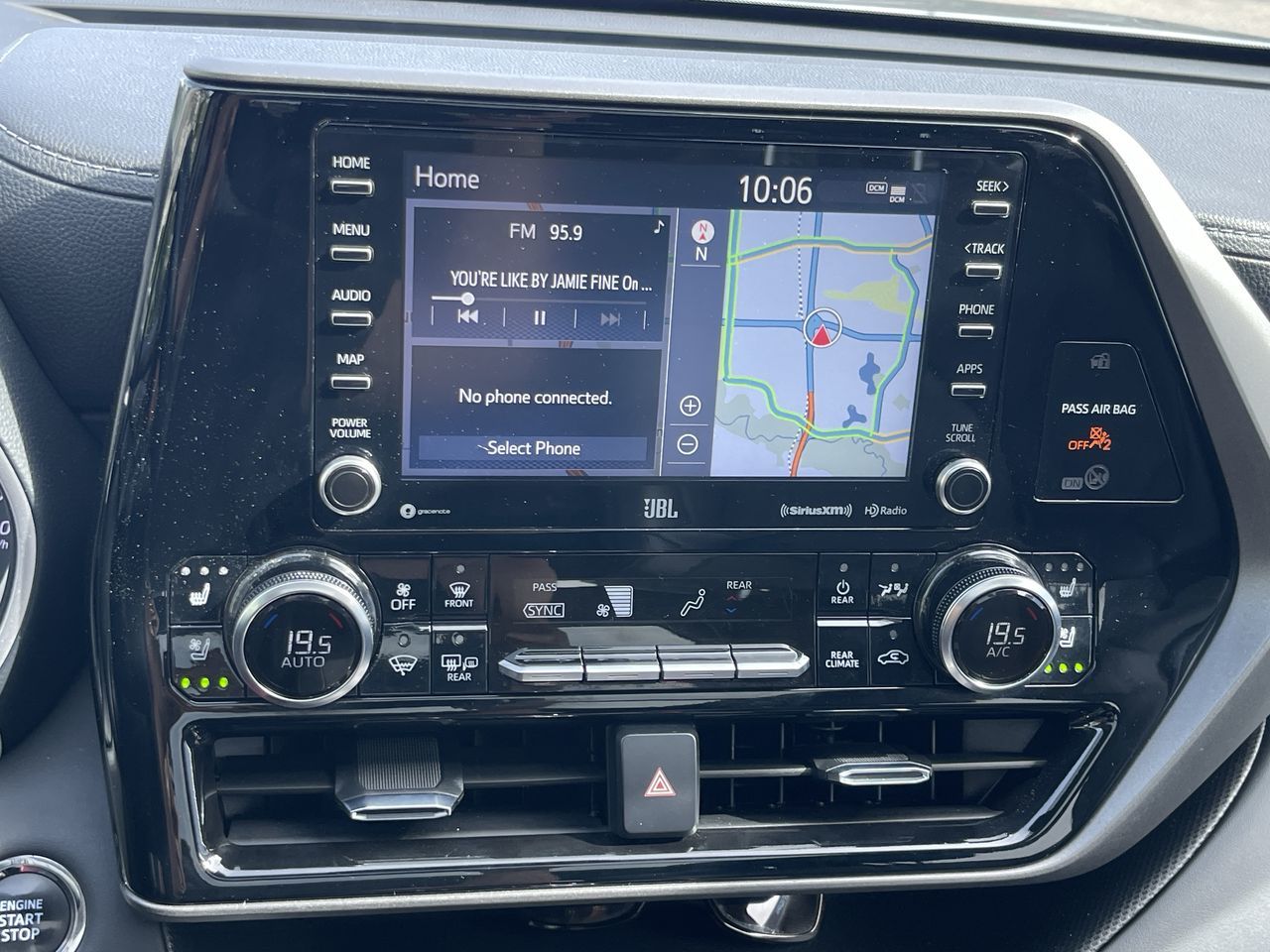 2022 Toyota Highlander in Calgary, Alberta