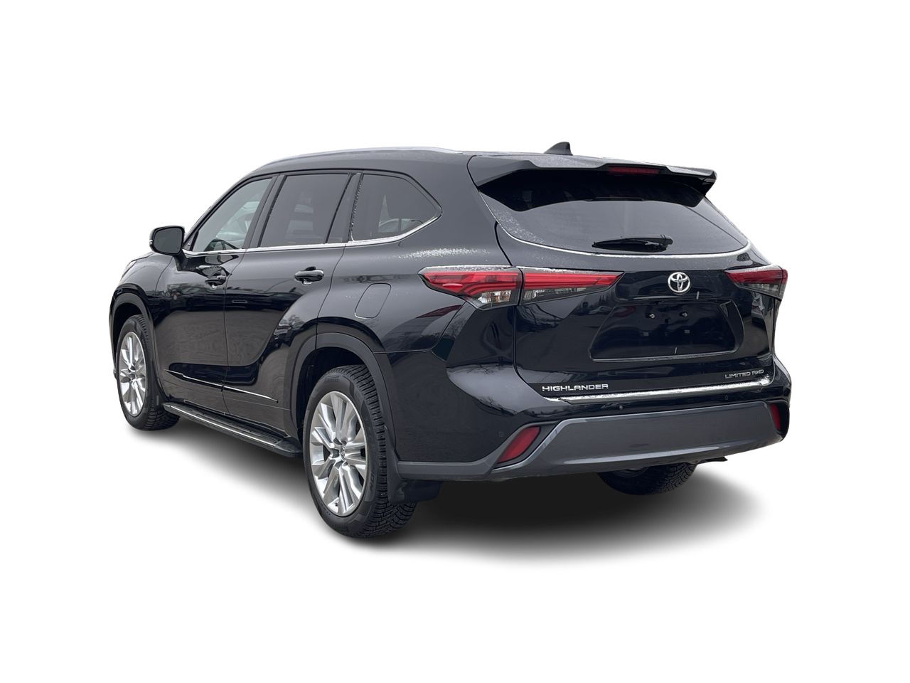 2022 Toyota Highlander in Calgary, Alberta
