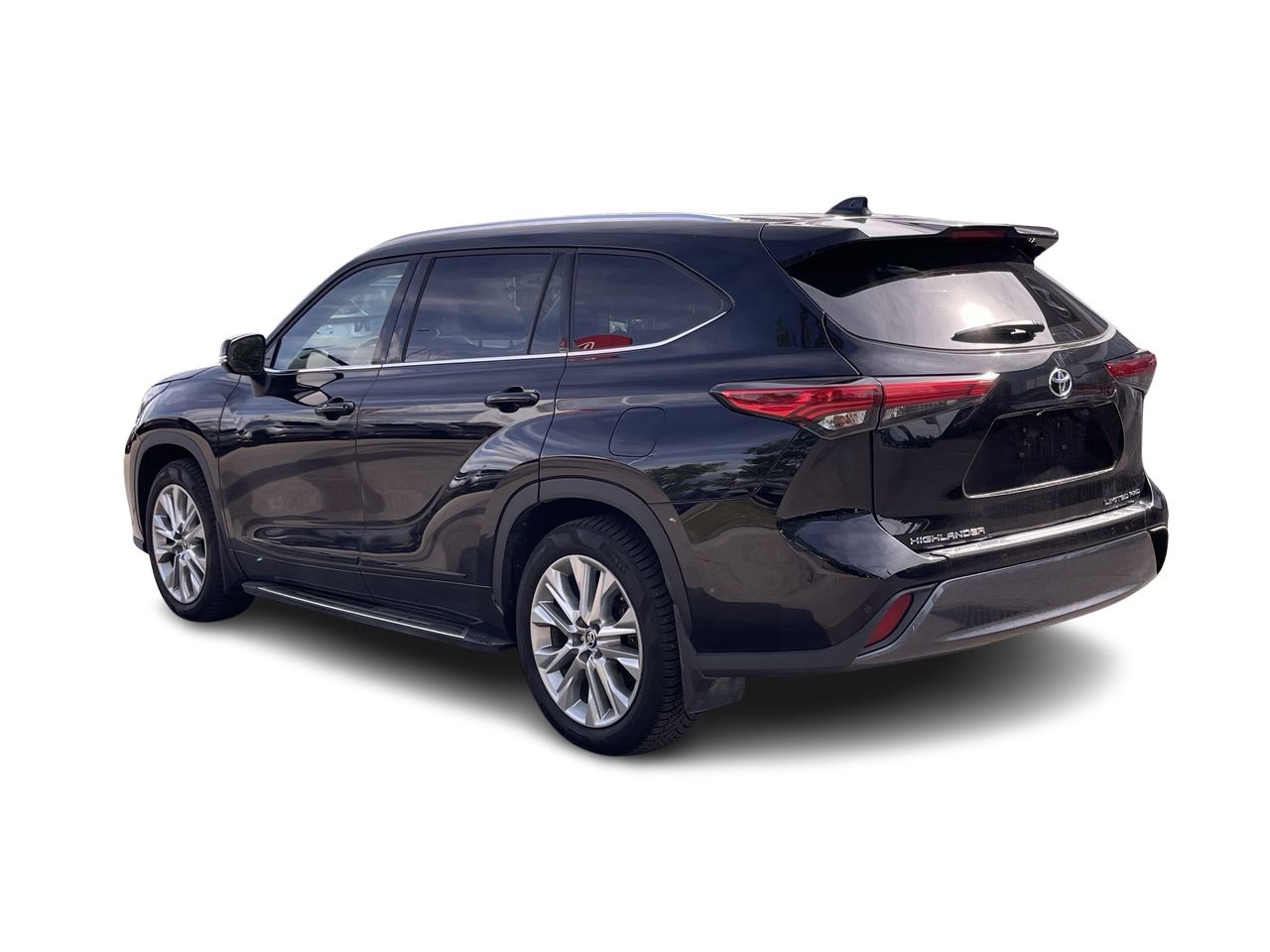 2022 Toyota Highlander in Calgary, Alberta