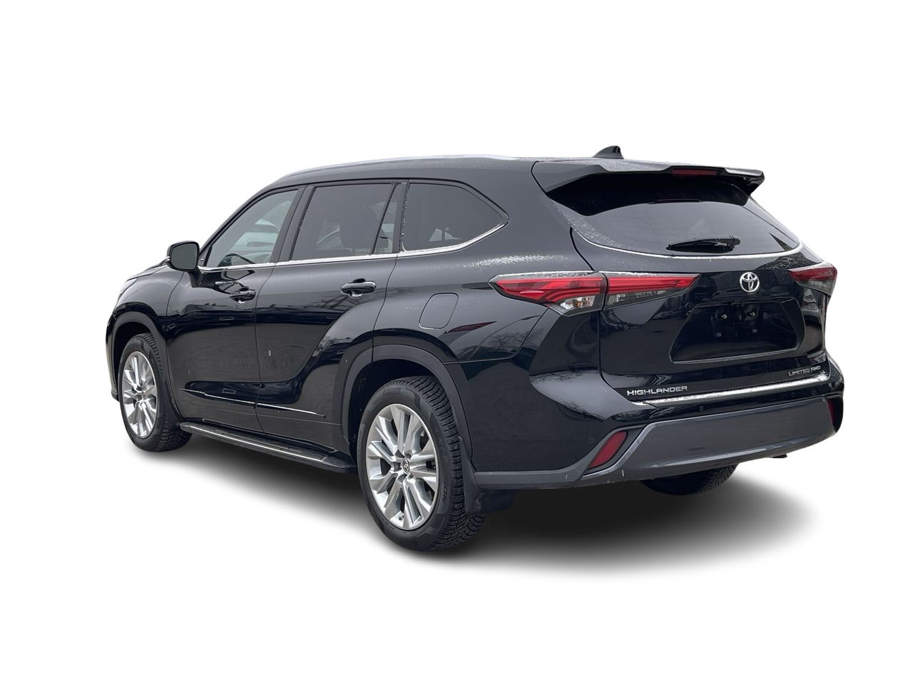 2022 Toyota Highlander in Calgary, Alberta
