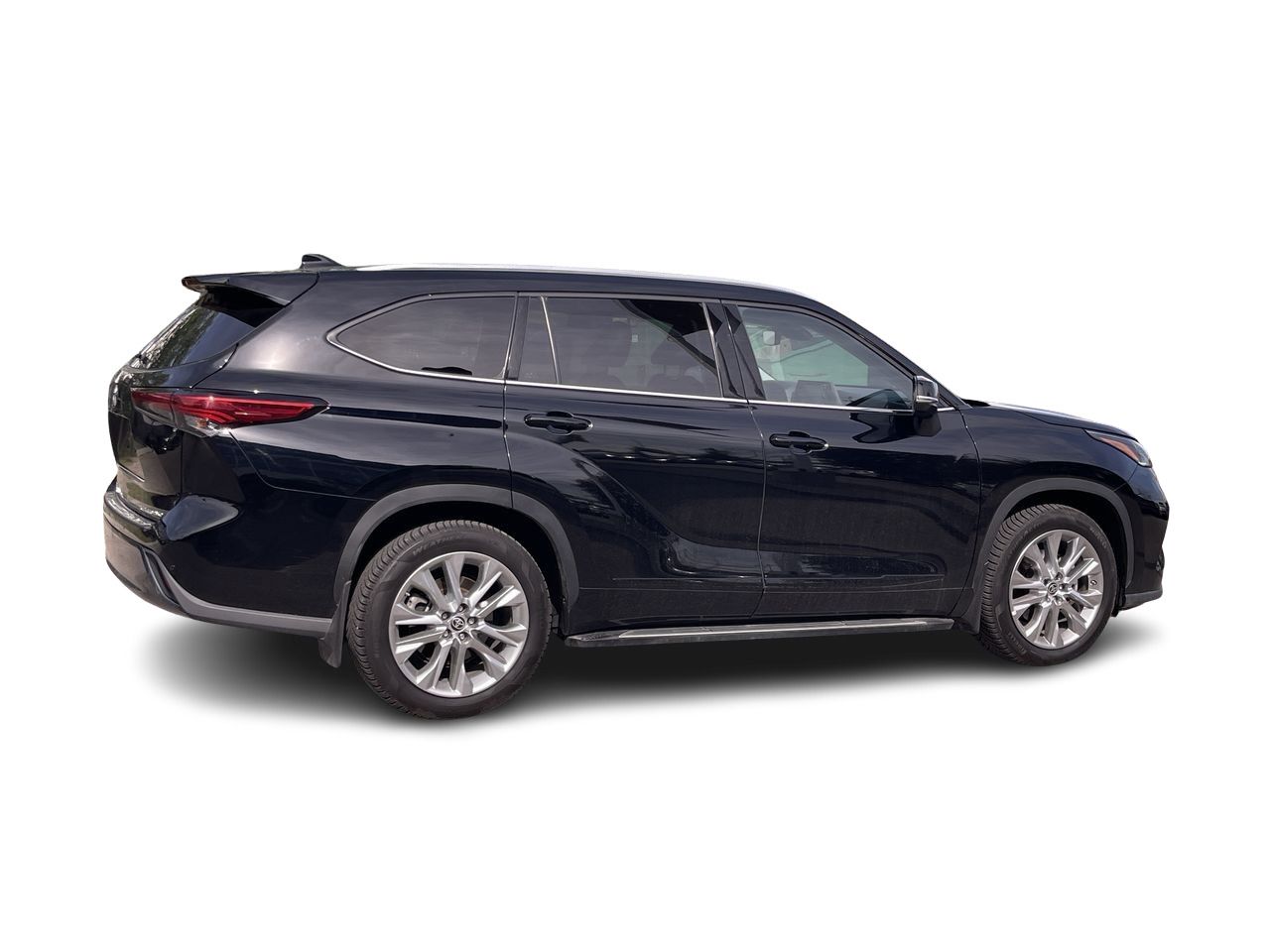 2022 Toyota Highlander in Calgary, Alberta