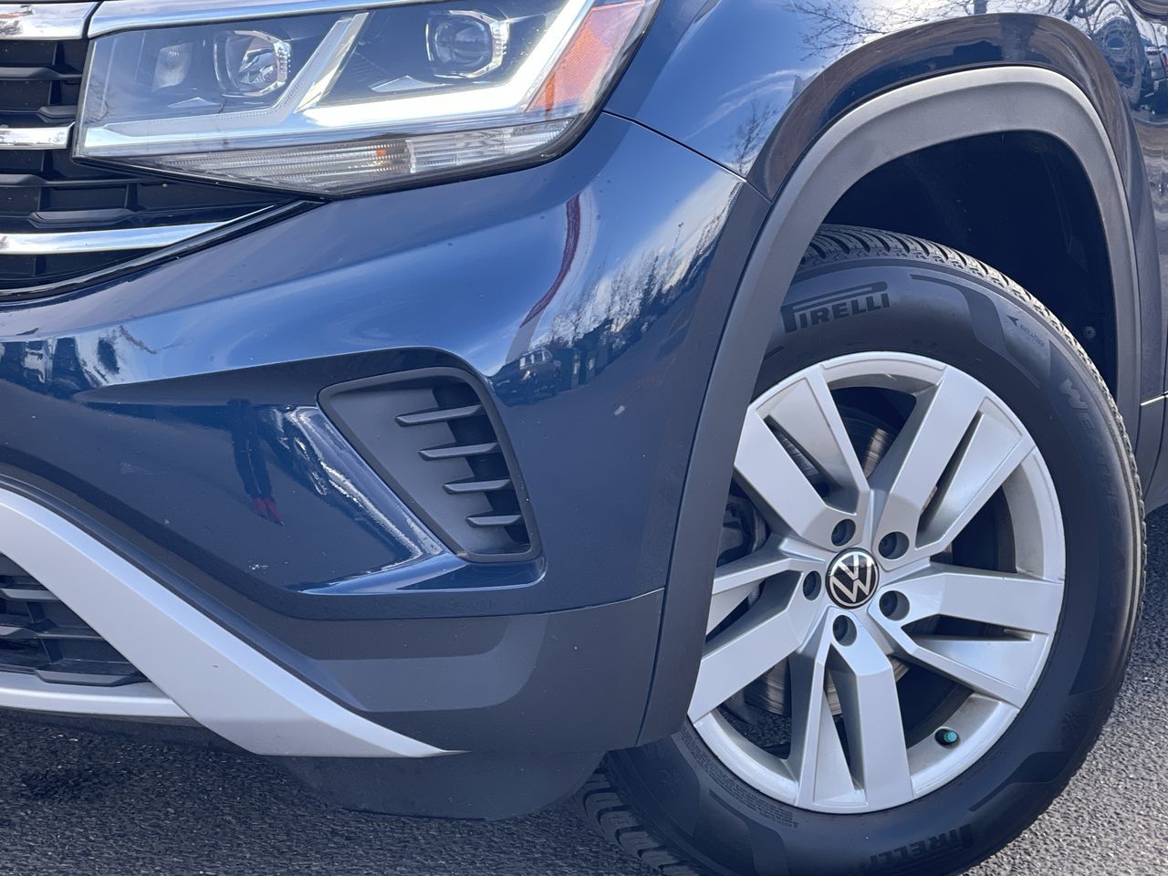 2021 Volkswagen Atlas in Calgary, Alberta