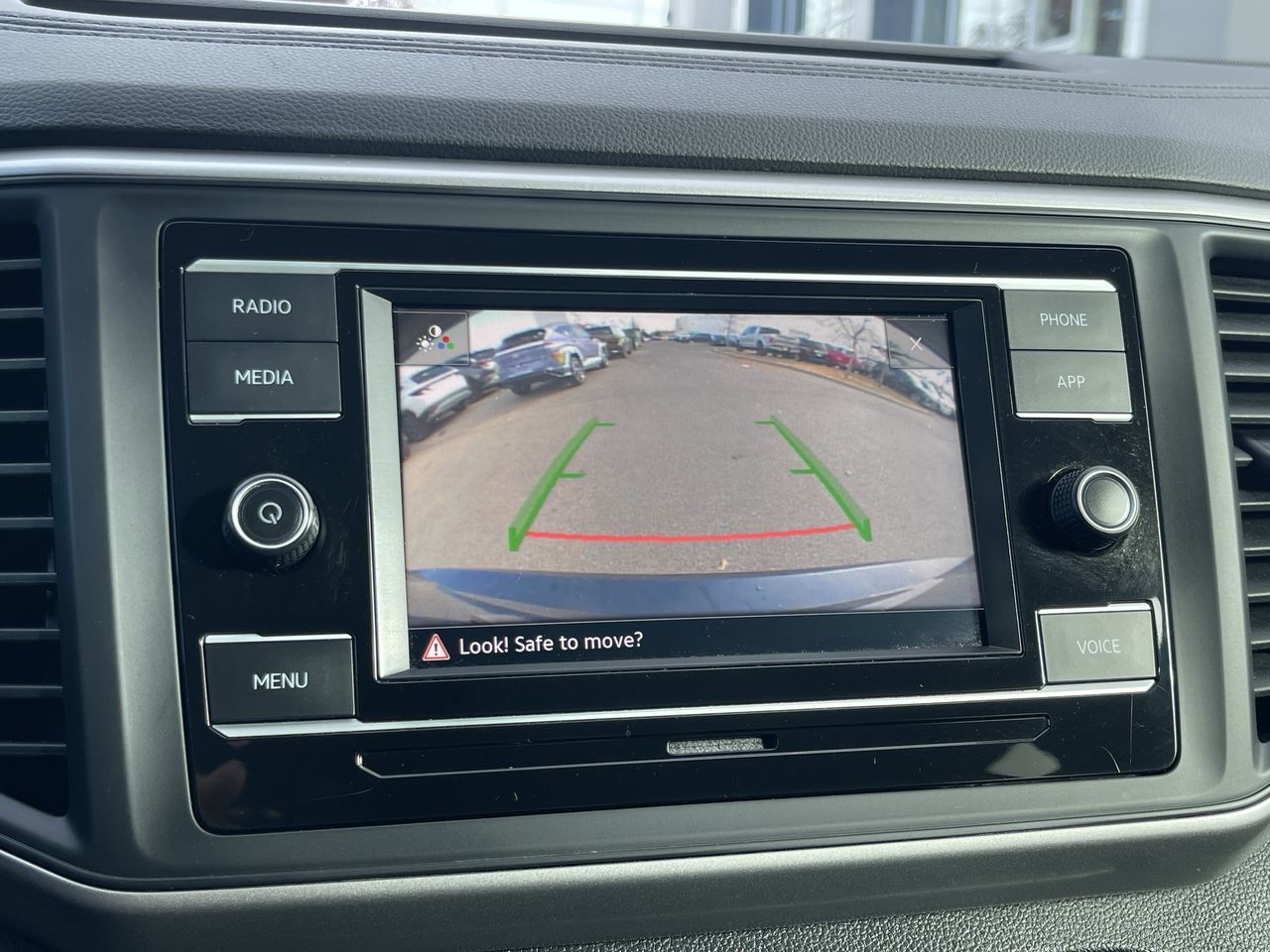 2021 Volkswagen Atlas in Calgary, Alberta