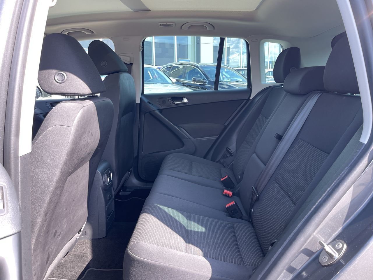 Volkswagen Tiguan  2016 à Calgary, Alberta