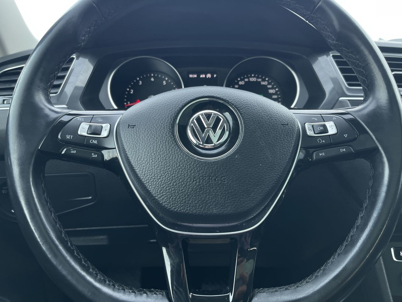 2018 Volkswagen Tiguan in Calgary, Alberta