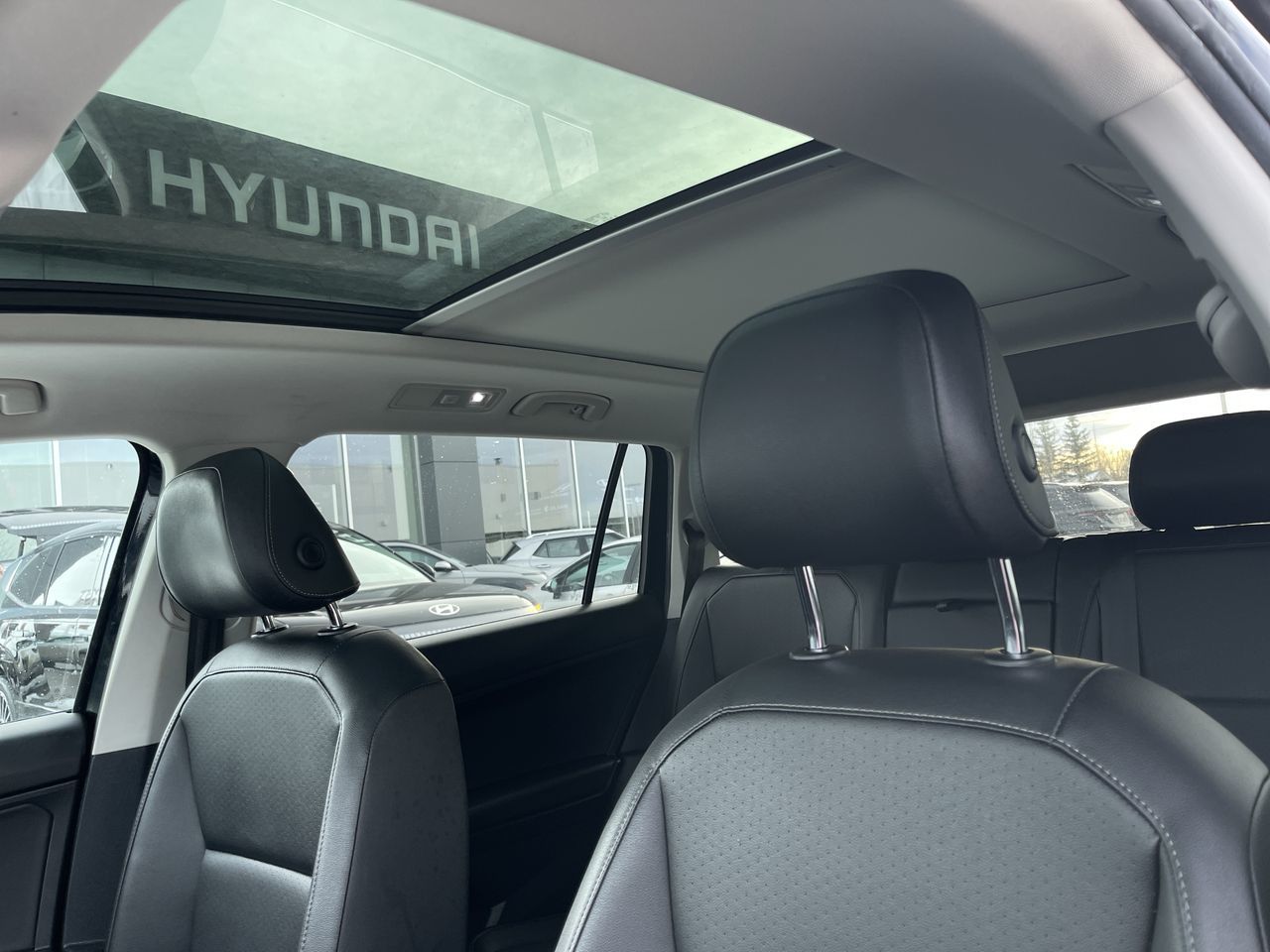 2018 Volkswagen Tiguan in Calgary, Alberta