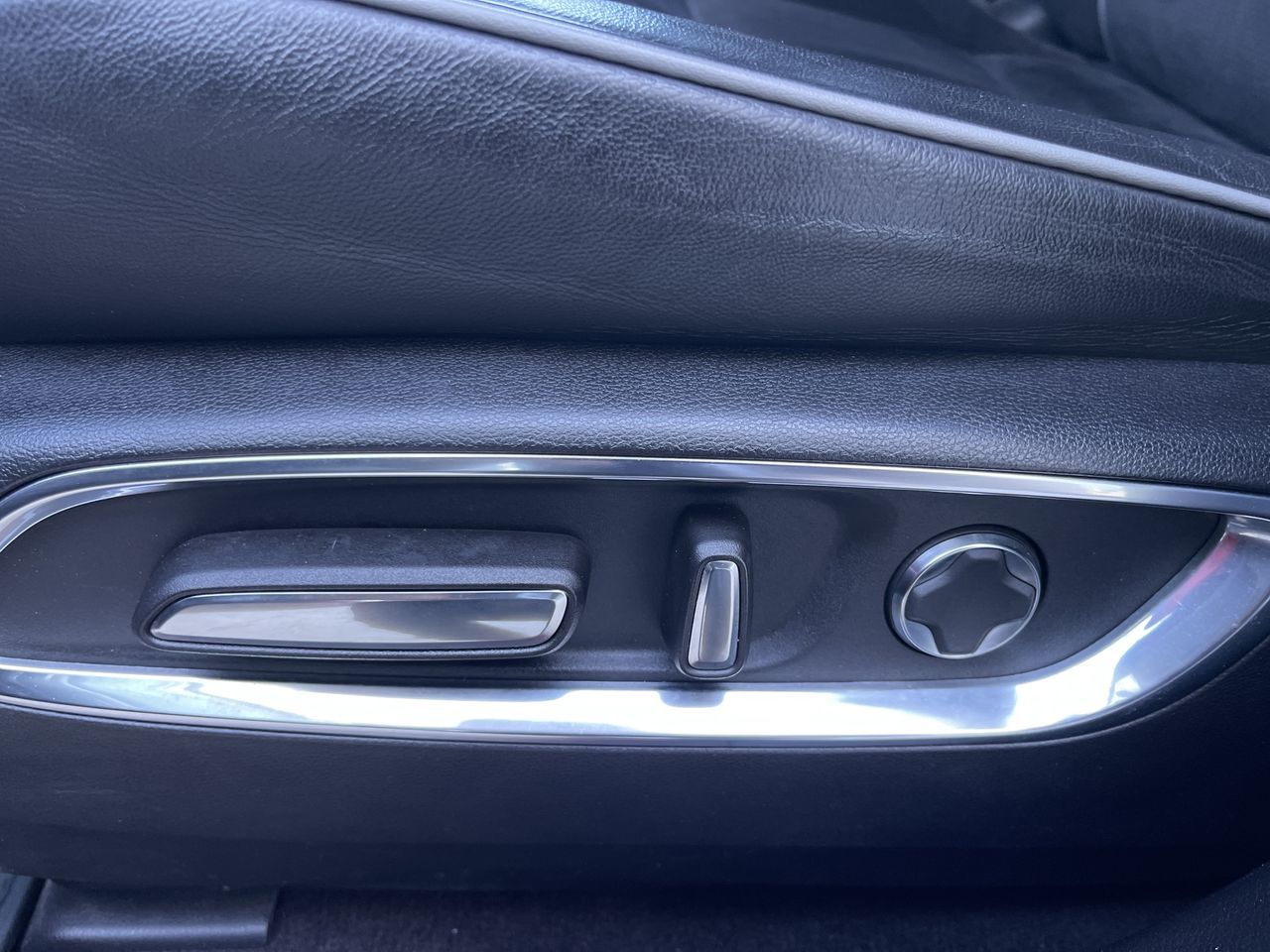 2019 Acura MDX in Calgary, Alberta