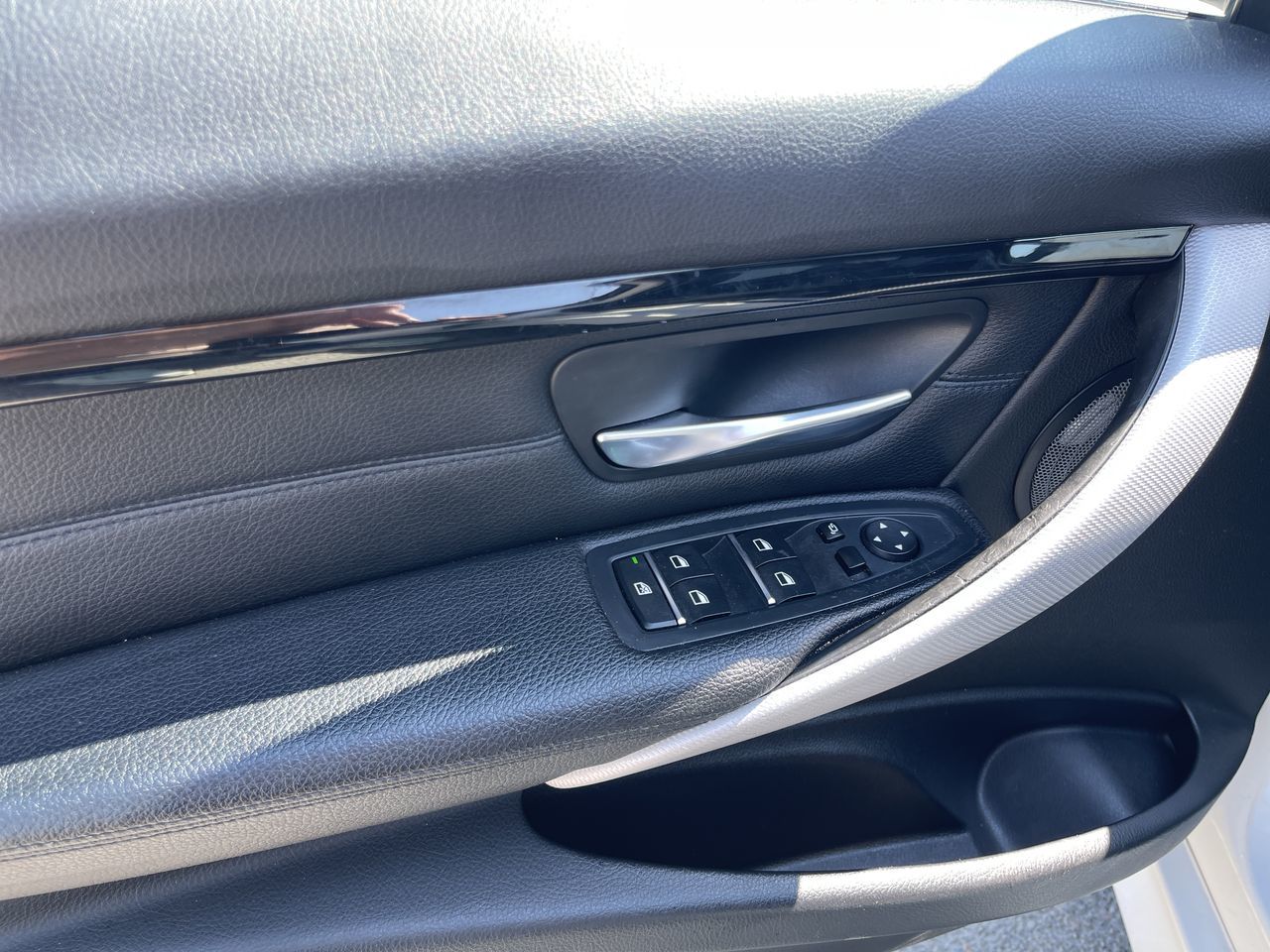 2018 BMW 330i