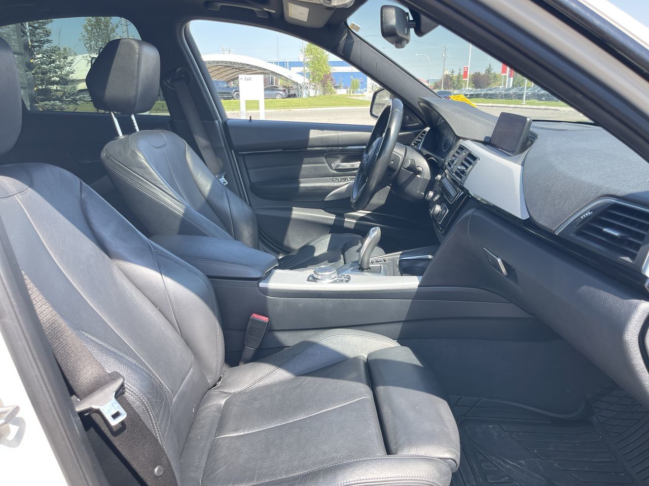 2018 BMW 330i