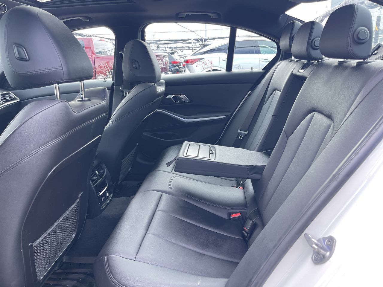 BMW 330i  2020 à Calgary, Alberta