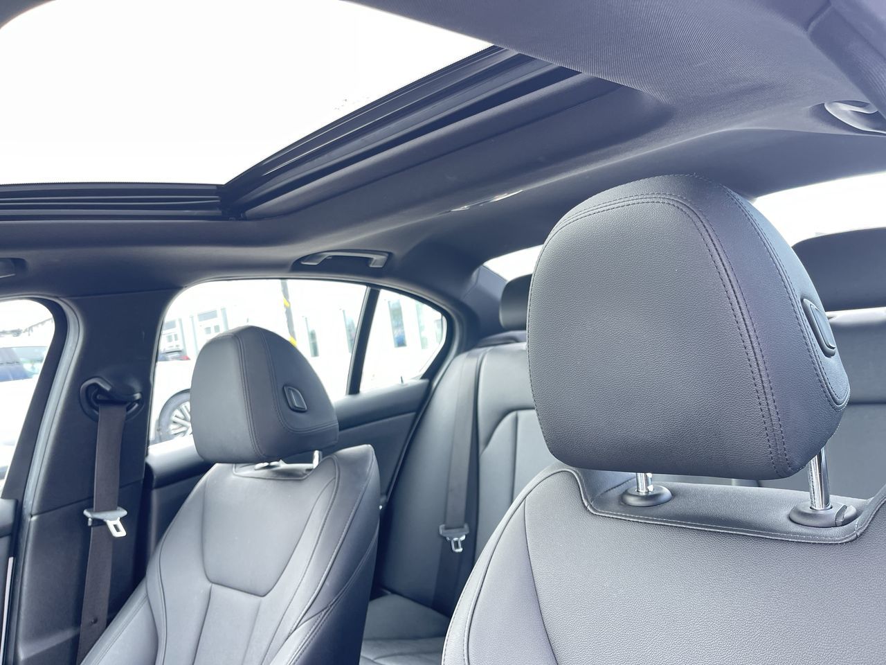 BMW 330i  2020 à Calgary, Alberta