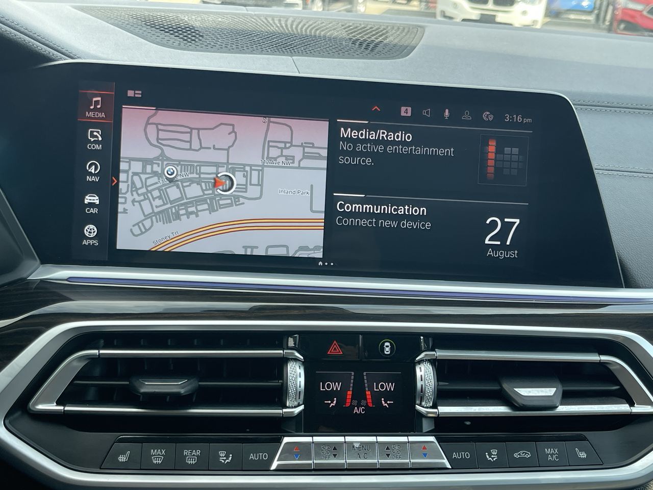 2021 BMW X7