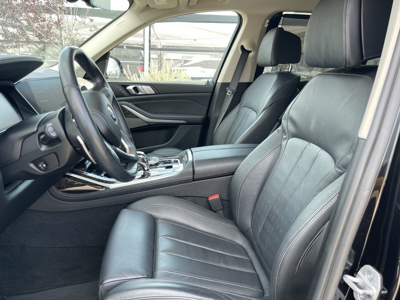 2021 BMW X7