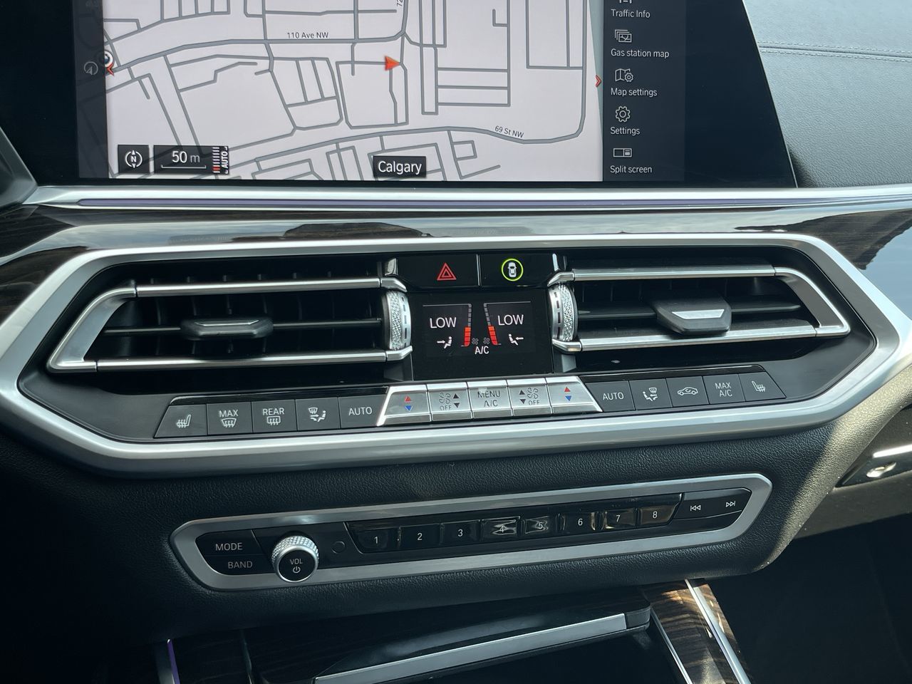 2021 BMW X7