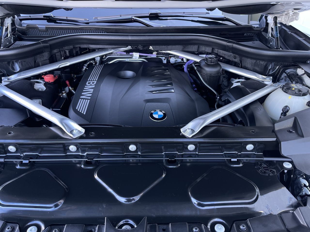 2024 BMW X7 in Calgary, Alberta