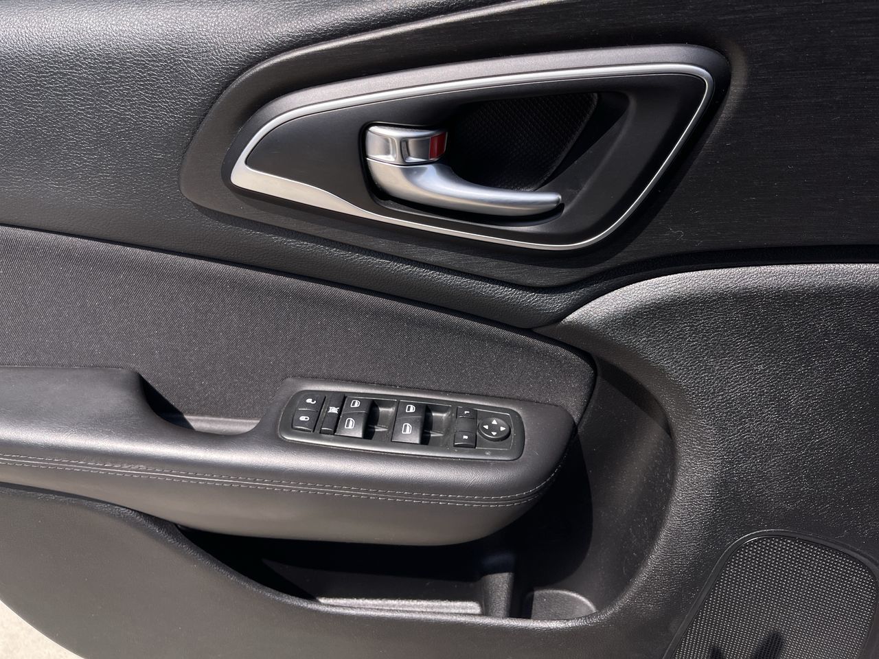 2015 Chrysler 200 in Calgary, Alberta