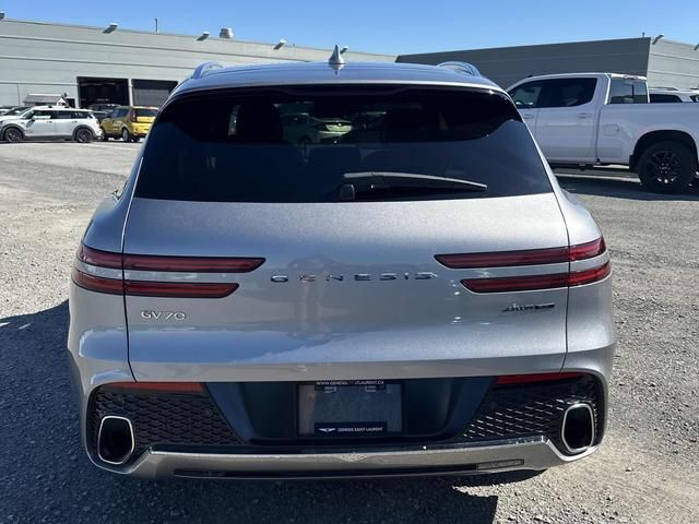 Photo 2022 GENESIS GV70 2.5T Advanced Plus AWD *FRESH ARRIVAL* #2