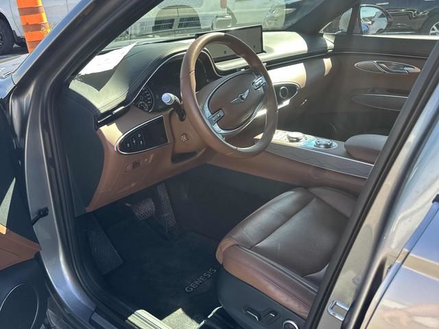 Photo 2022 GENESIS GV70 2.5T Advanced Plus AWD *FRESH ARRIVAL* #3