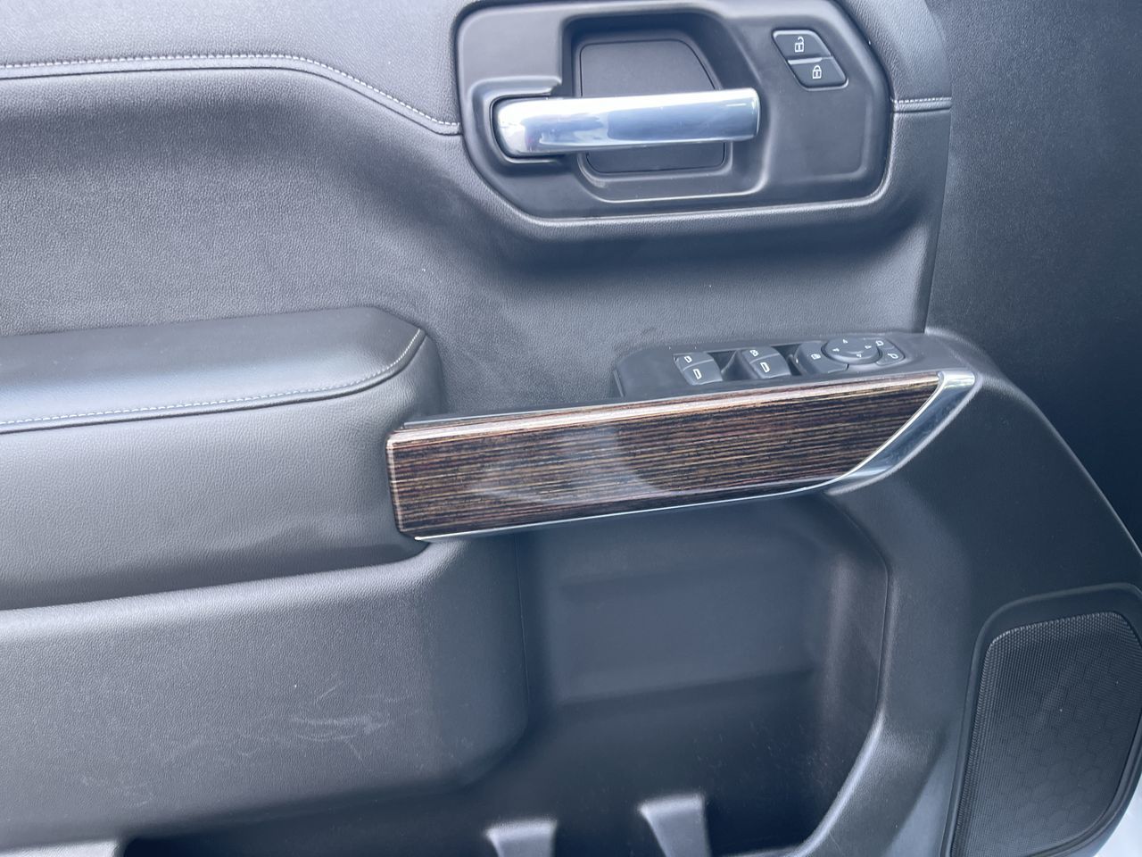 2020 GMC Sierra 1500 in Calgary, Alberta