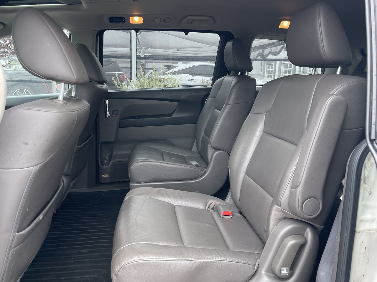 2016 Honda Odyssey in Calgary, Alberta