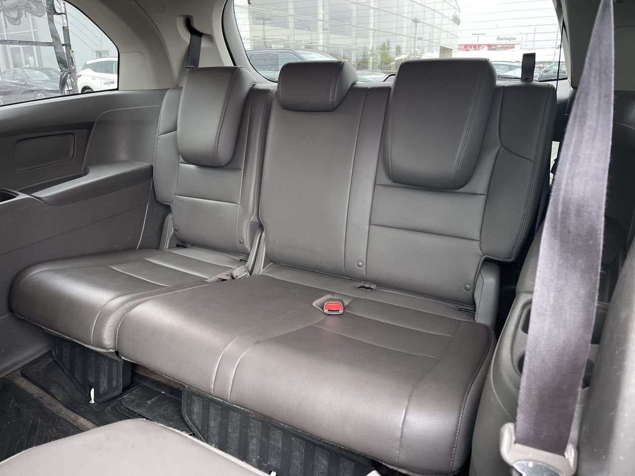 2016 Honda Odyssey in Calgary, Alberta