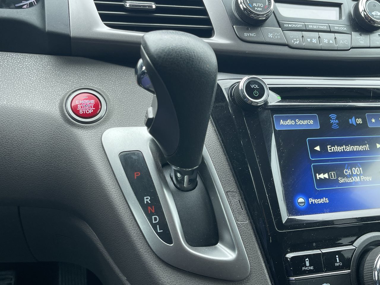2016 Honda Odyssey in Calgary, Alberta