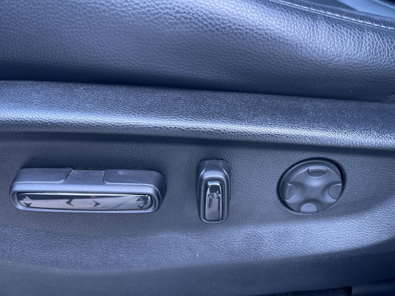 2022 Honda Odyssey in Calgary, Alberta