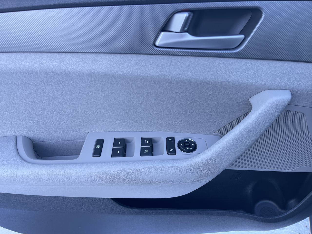 2015 Hyundai Sonata in Calgary, Alberta