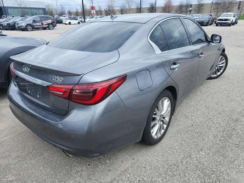 Infiniti Q50  2021 à Calgary, Alberta