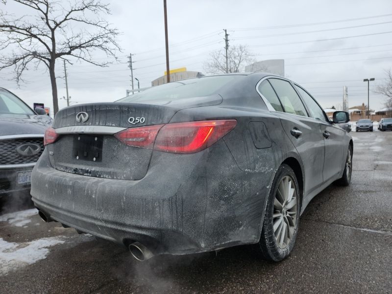 Infiniti Q50  2024 à Calgary, Alberta