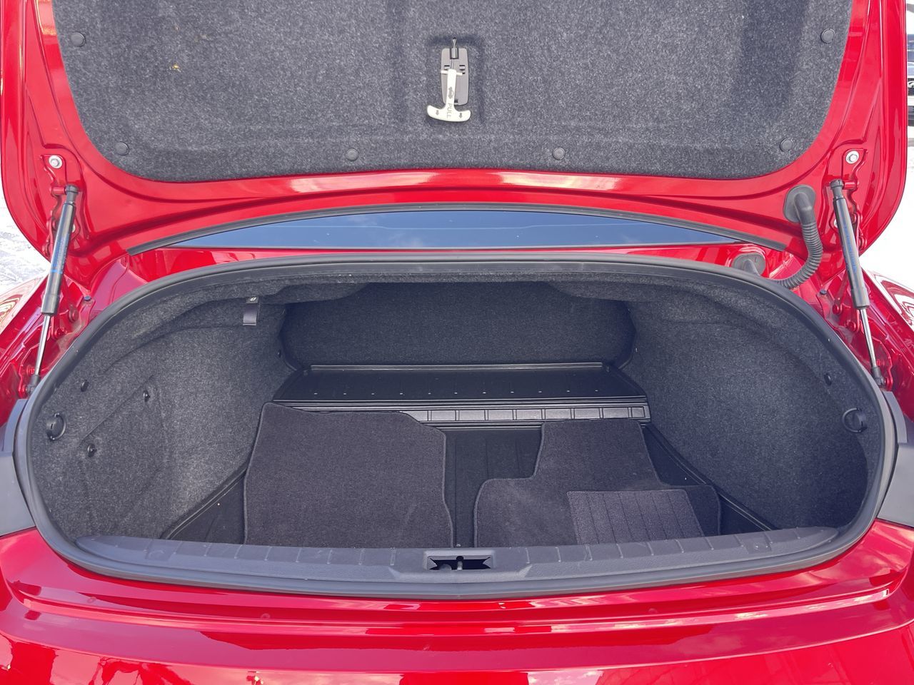 2022 Infiniti Q60 in Calgary, Alberta