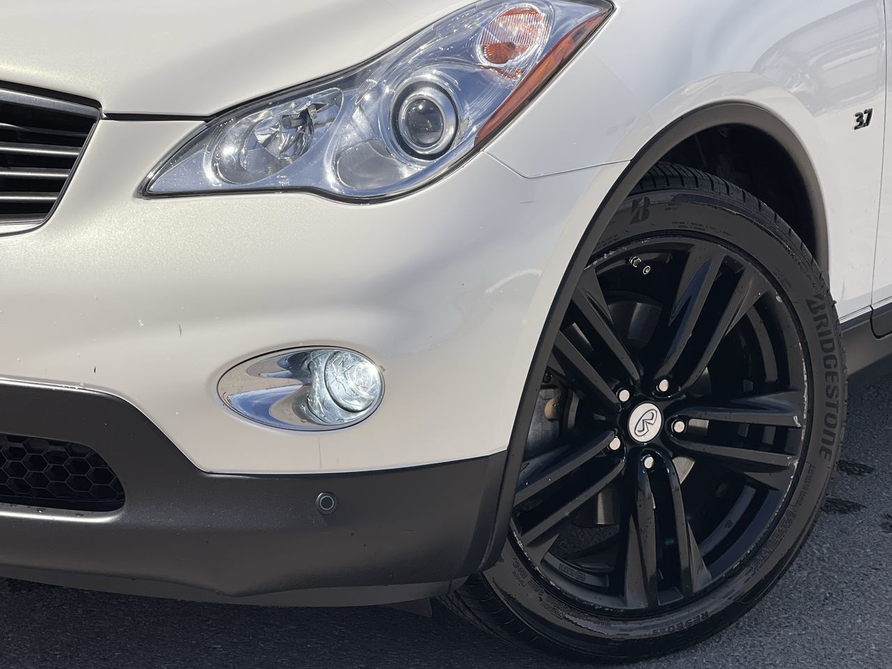 2015 Infiniti QX50 in Calgary, Alberta