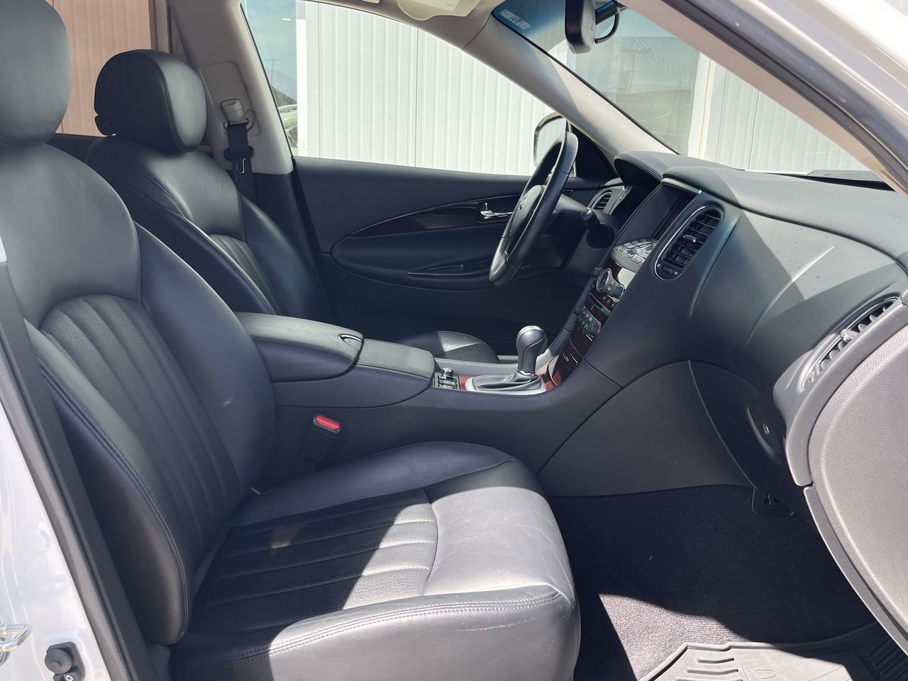 2015 Infiniti QX50 in Calgary, Alberta