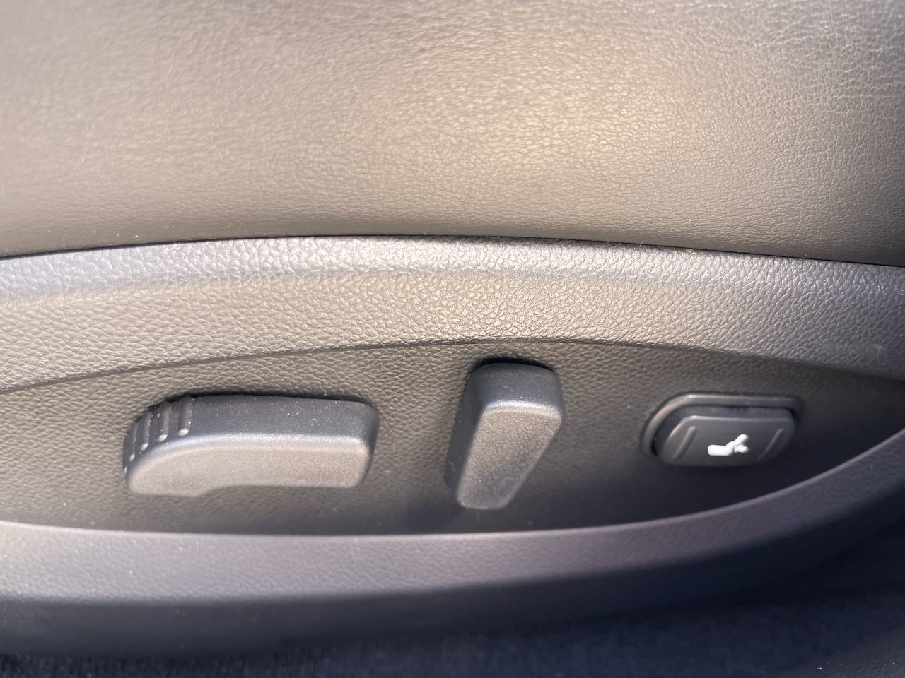 2015 Infiniti QX50 in Calgary, Alberta