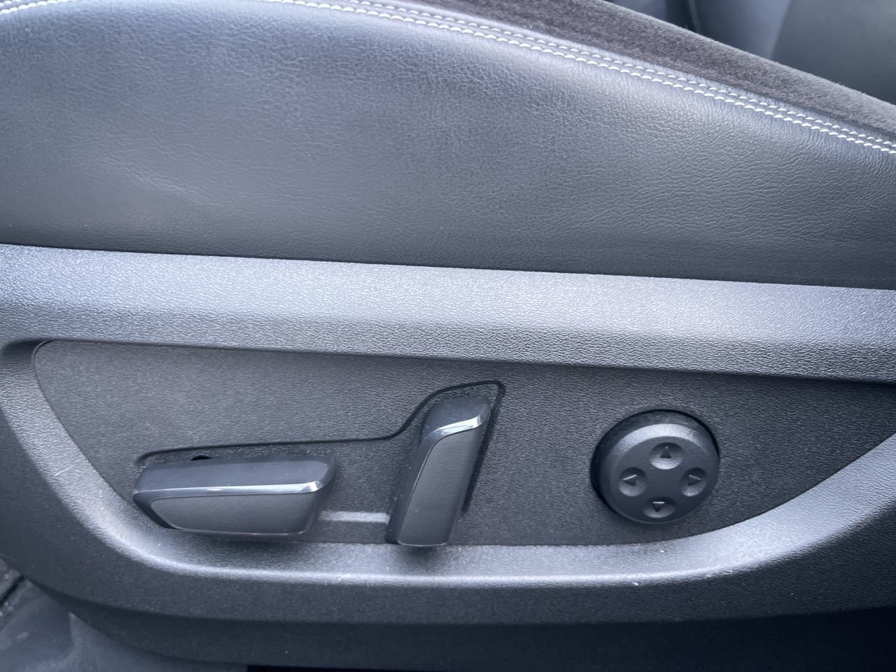 Infiniti QX50  2023 à Calgary, Alberta