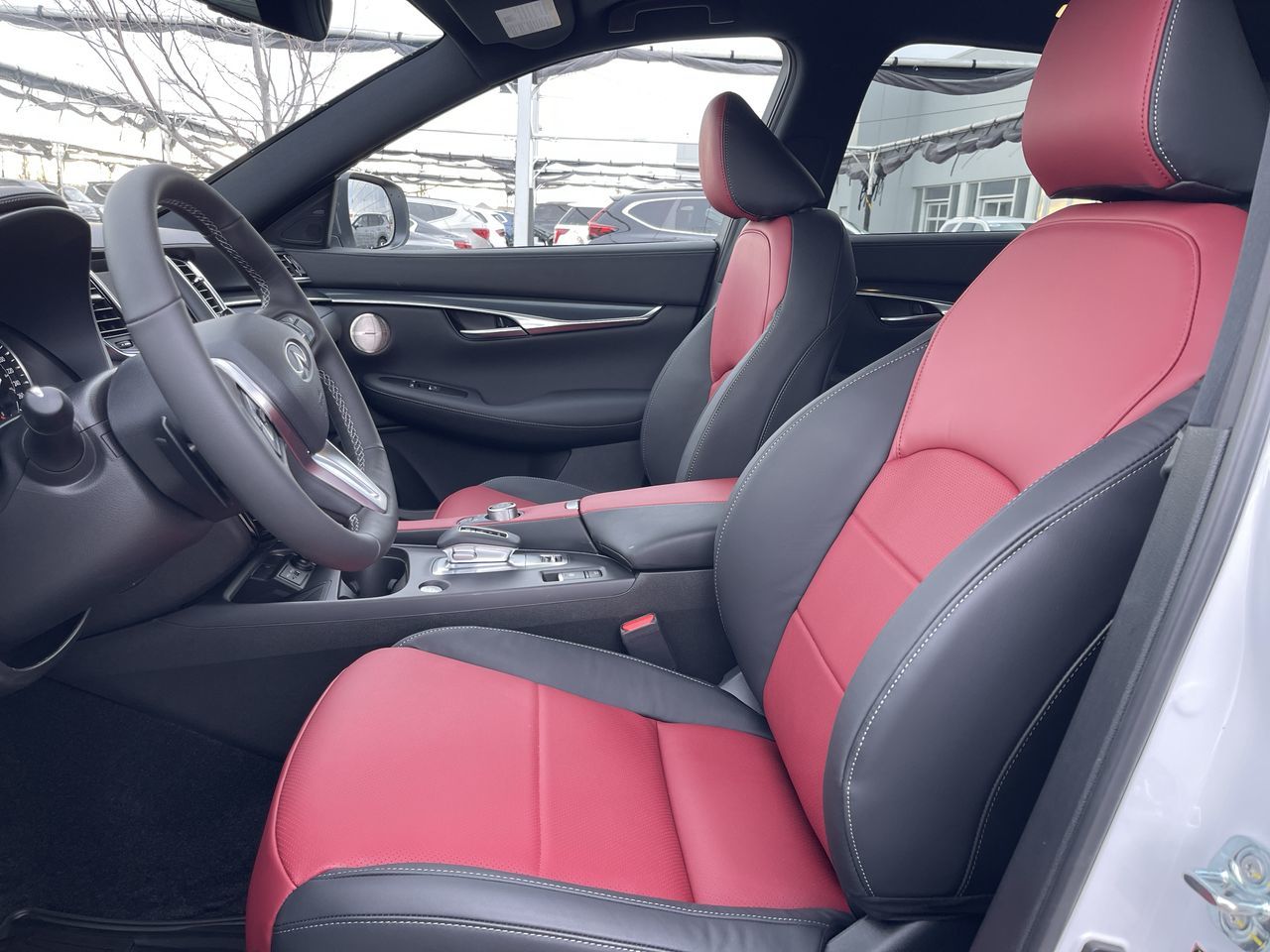 2025 Infiniti QX50 in Calgary, Alberta