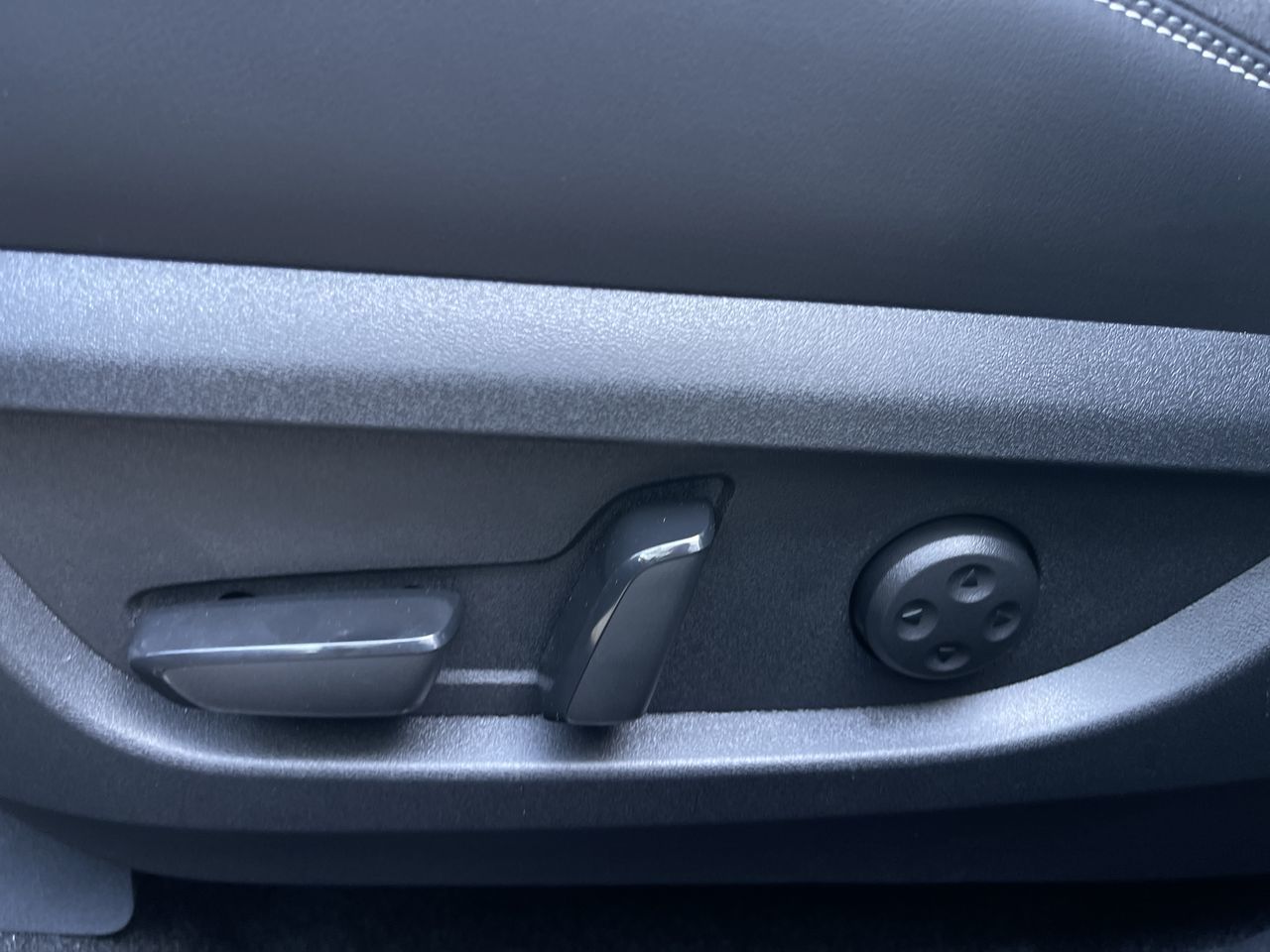 2025 Infiniti QX50 in Calgary, Alberta