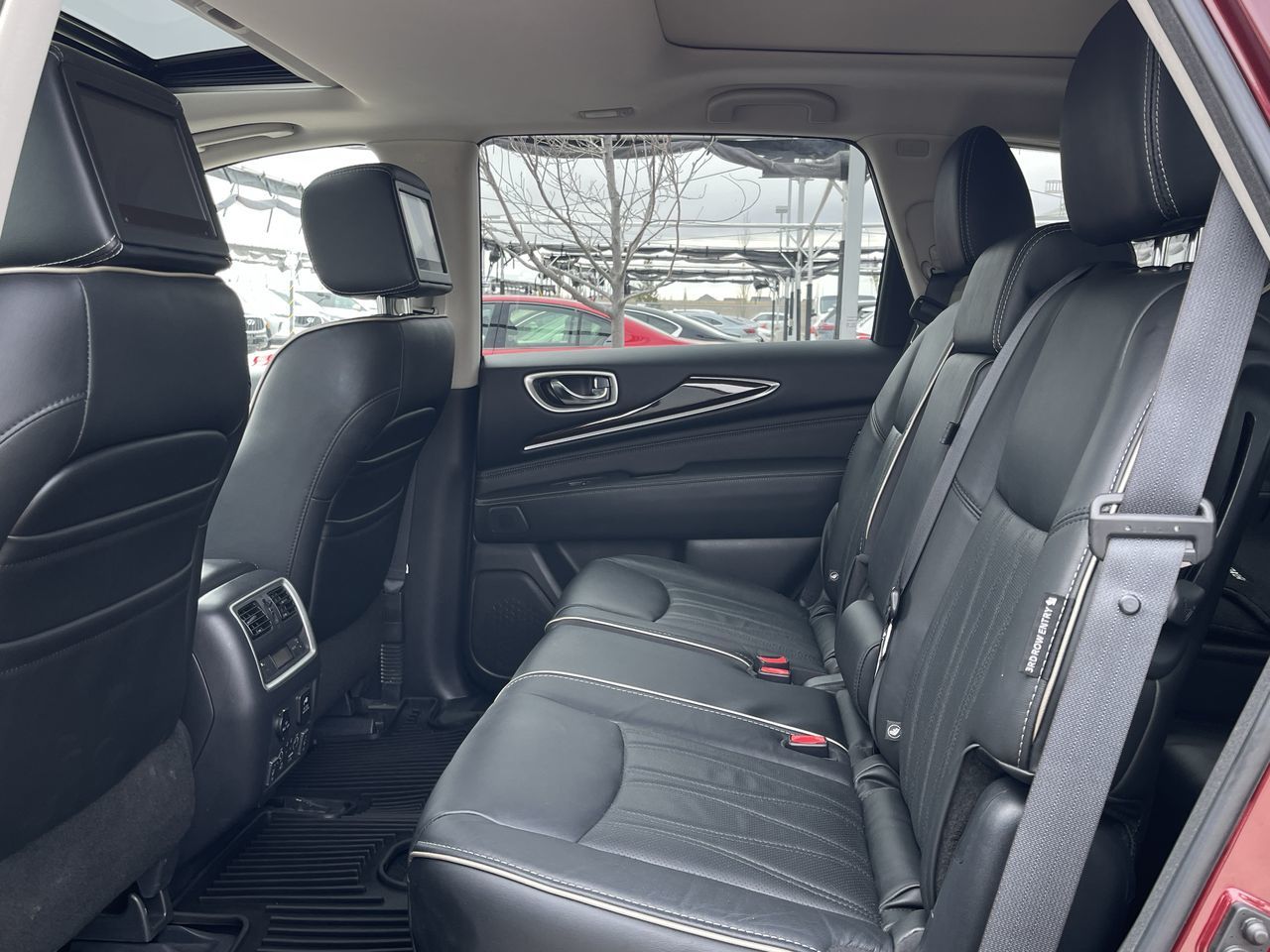 2020 Infiniti QX60 in Calgary, Alberta