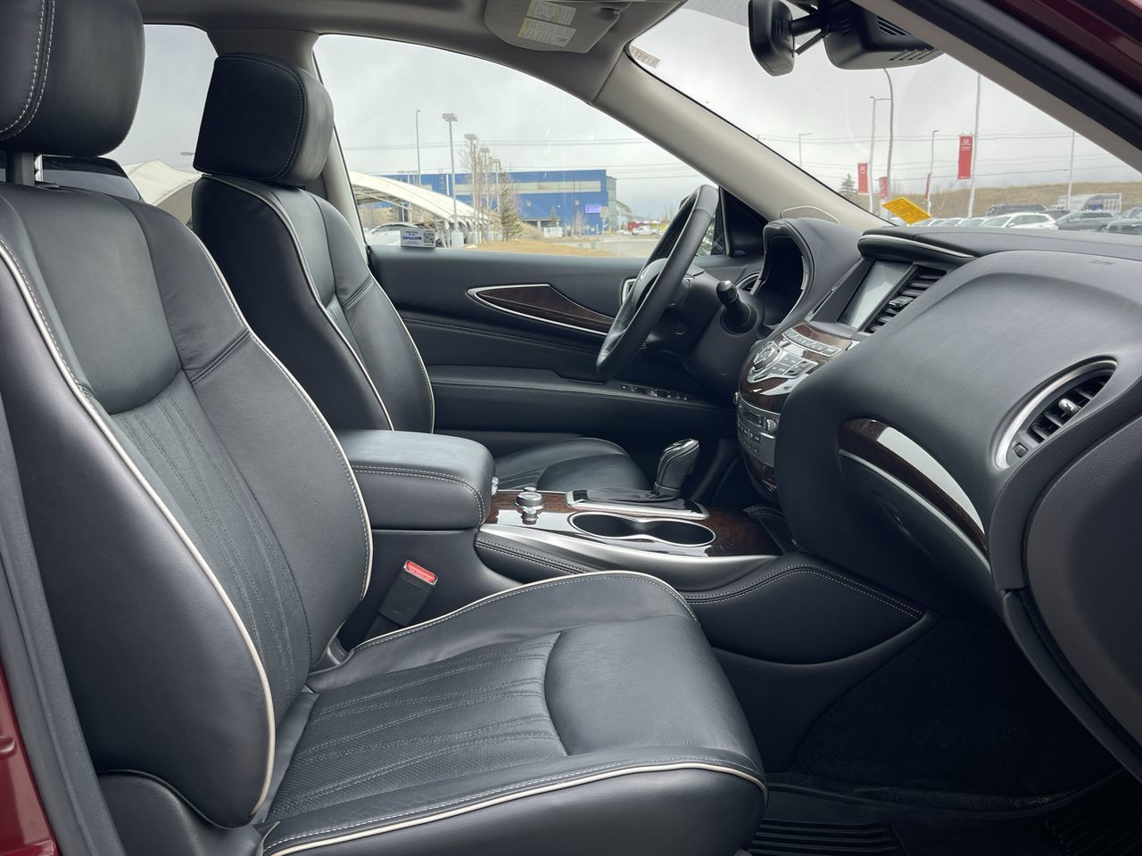 2020 Infiniti QX60 in Calgary, Alberta
