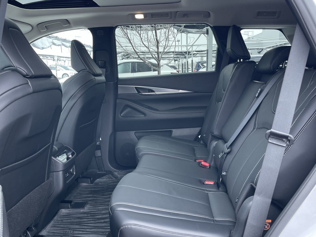 2023 Infiniti QX60 in Calgary, Alberta
